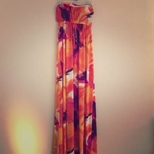 Bisou Bisou Strapless Floral Dress