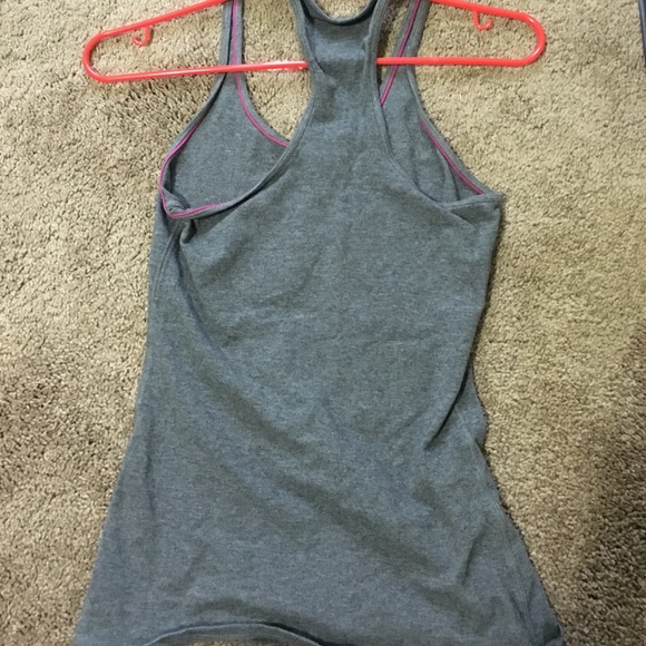 Razor Back Tank - Picture 4 of 4