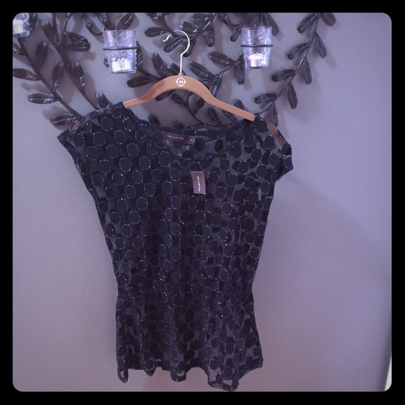 Top - Picture 1 of 1