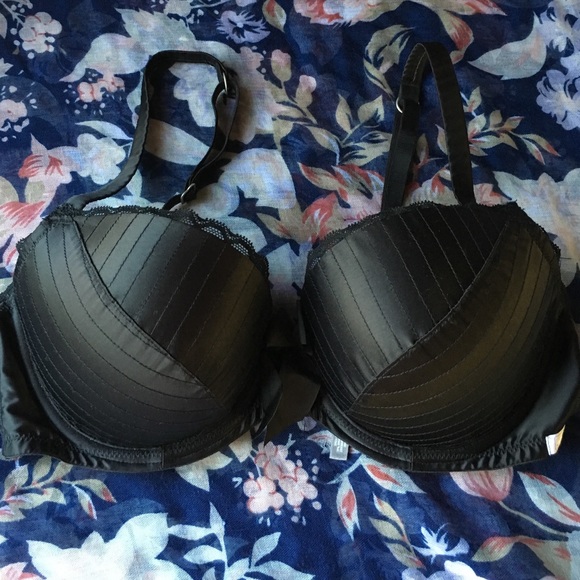 Satin aerie Bra