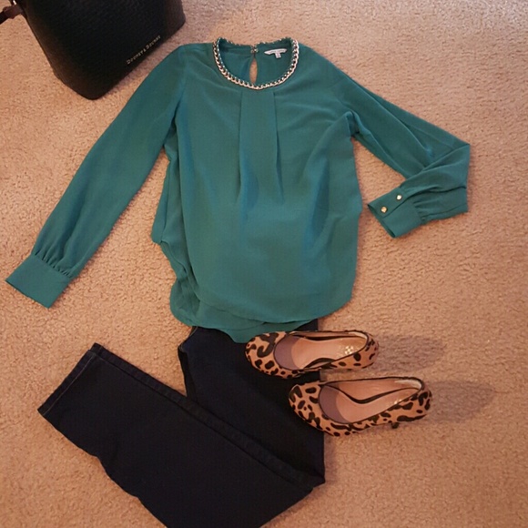SOLD IN BUNDLE Boutique Blouse
