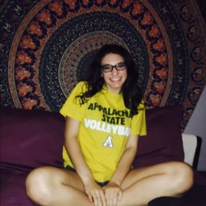 Meet your Posher, Carley