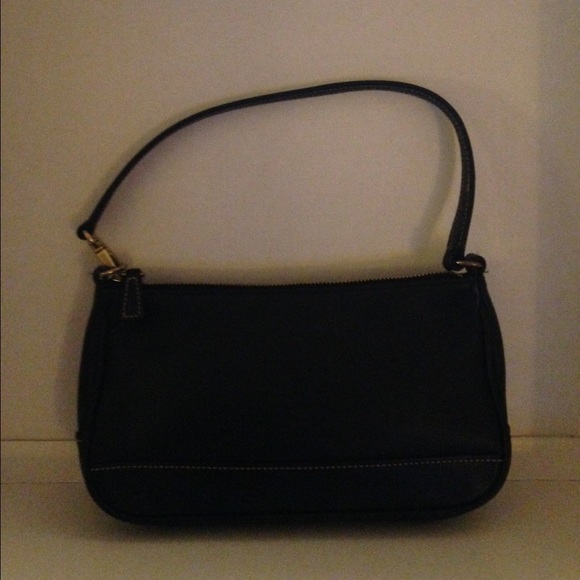 *Reduced* Coach Black Leather Should Bag
