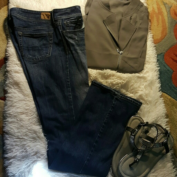 American Eagle Outfitters Denim - AMERICAN EAGLE OUTFITTERS JEANS