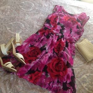 Elegant floral dress from Forever 21