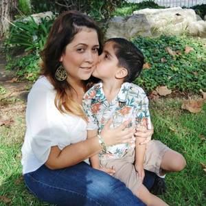 Meet your Posher, Sandy