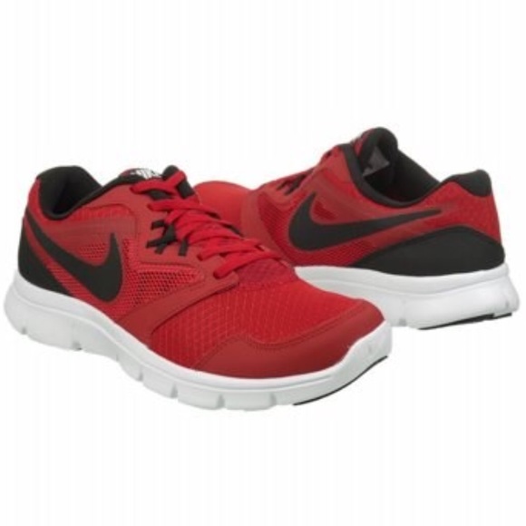 Nike Shoes - 💥NEW💥NIKE FLEX EXPERIENCE