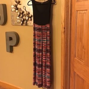 Dress so comfy, it feels like a nightgown:)