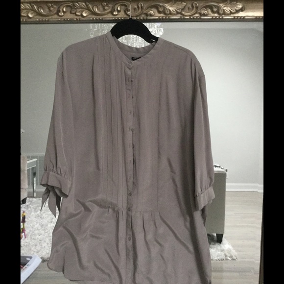 Club Monaco shirt - Picture 2 of 4