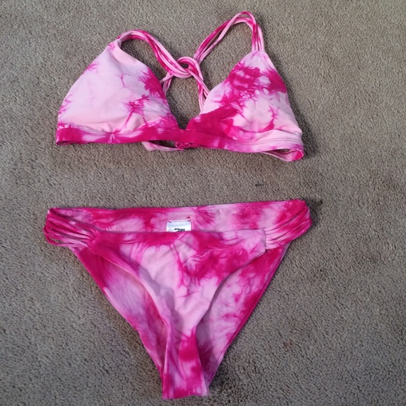 Bathing suit