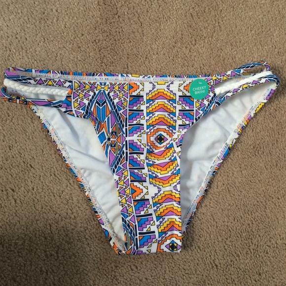 Bathing suit