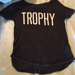 TROPHY Burnout Tee