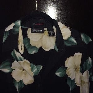 New York & Company Black Floral Button Down Blouse