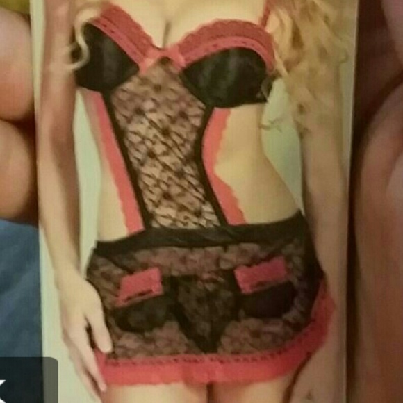 Body rage intimates