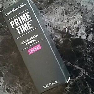 Foundation  Primer  Original