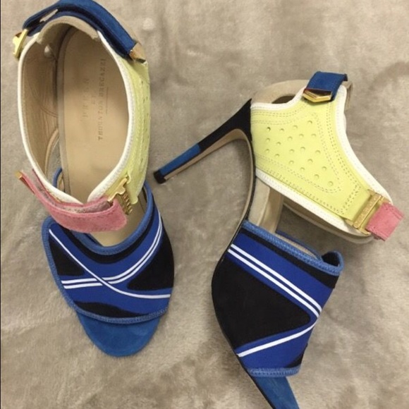 Preen By Thorn'ton Bregazzi Heels size (39 us)