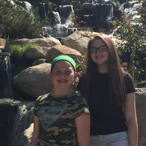 Meet your Posher, Sharon