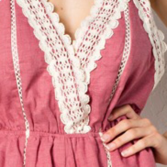 REDUCED! 🆕Pink Lace Overlay Boho Beach Romper - Picture 3 of 4