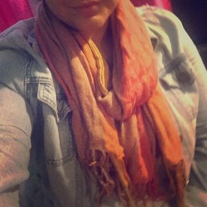 Adorable lightweight scarf