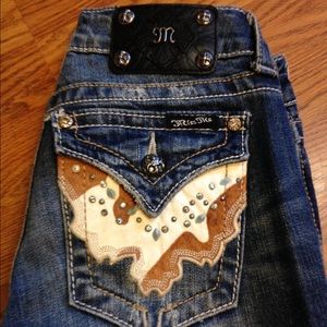 Miss Me Jeans with Cowhide pockets - size 26
