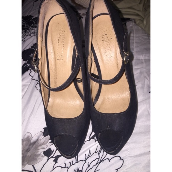 Black Platforms - Picture 3 of 4