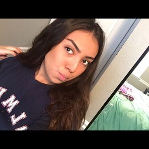 Meet your Posher, Abby