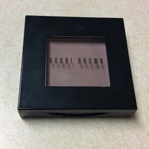 Bobbi Brown eyeshadow