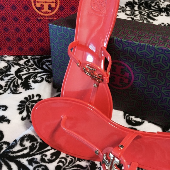 Tory Burch Mini Miller Jelly Thong Sandals-Coral