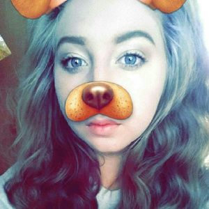 Meet your Posher, Desirea