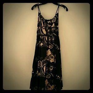 NWT StudioM Black and tan floral dress