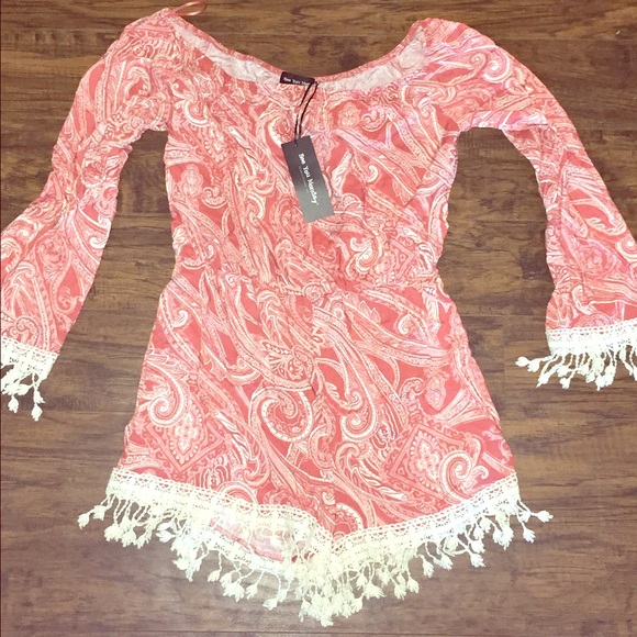 Juniors frilled off the shoulder romper NWT