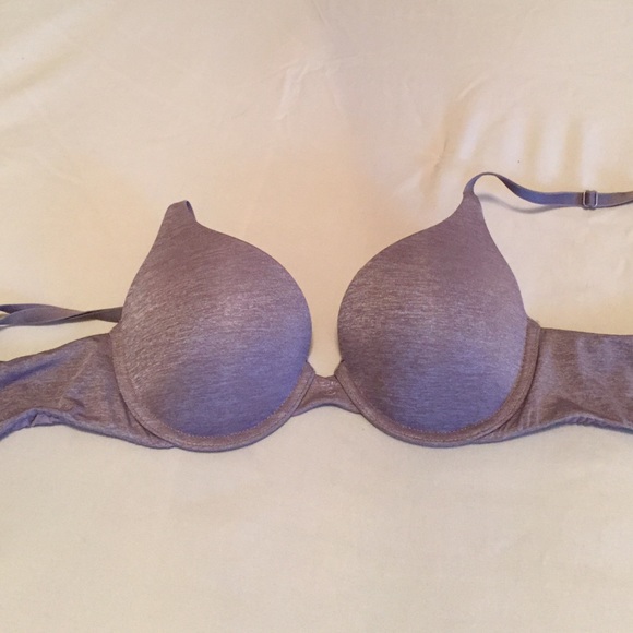 Victoria's Secret Other - Victoria's Secret T-Shirt bra