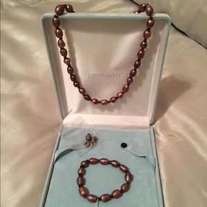 Epiphany necklace, bracelet and earring set