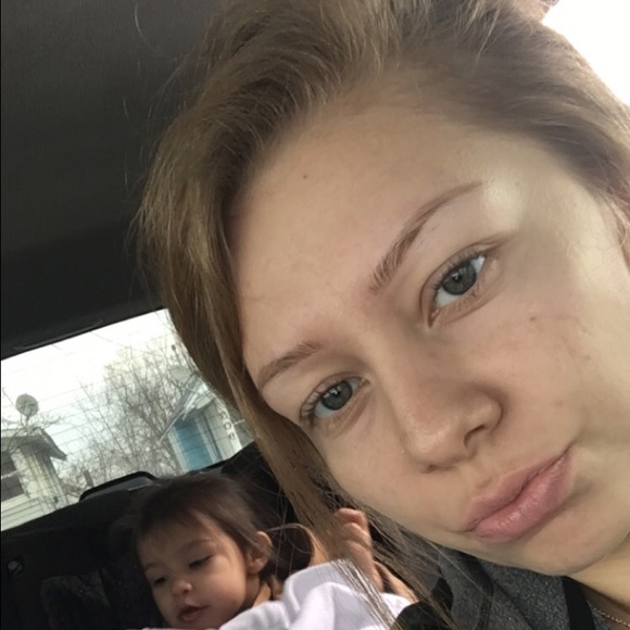 Meet your Posher, Celine - Picture 1 of 1