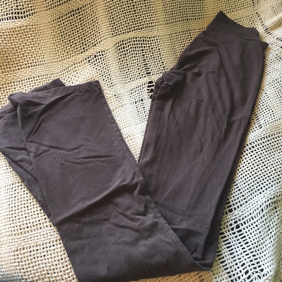 VS yoga pant bundle. Navy and Brown.