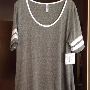LuLaRoe Perfect tee