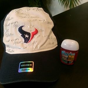 Team Hat (TEXANS) w/FREE hand sanitizer