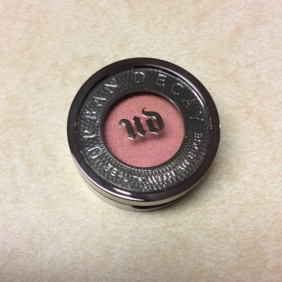 Urban Decay Eyeshadow.        💥SOLD💥