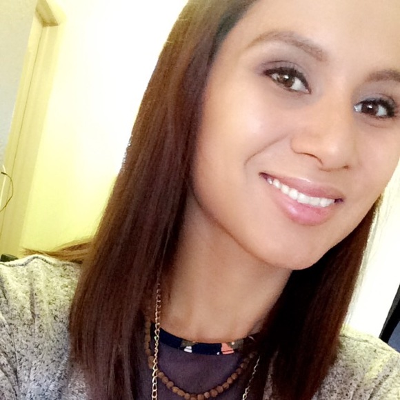 Meet your Posher, Leanndra