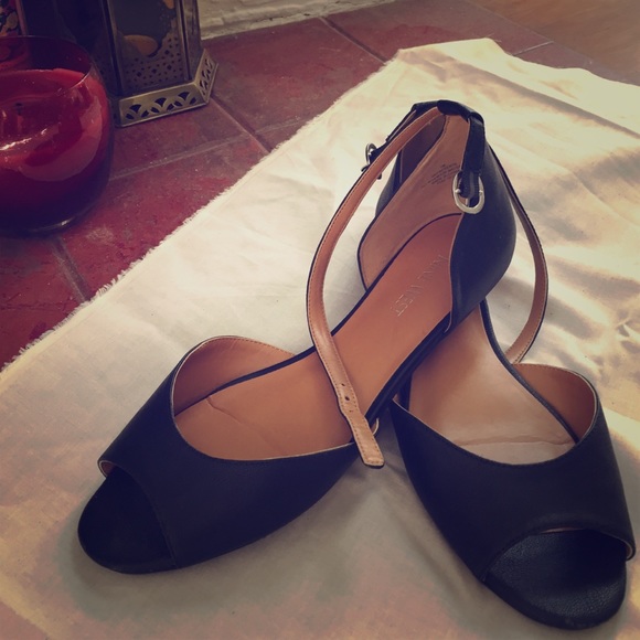 Nine West summer flats.