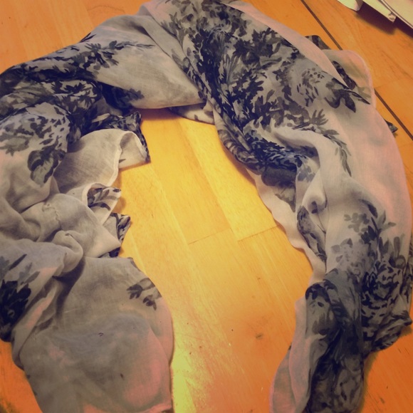 Black & Gray Floral Scarf