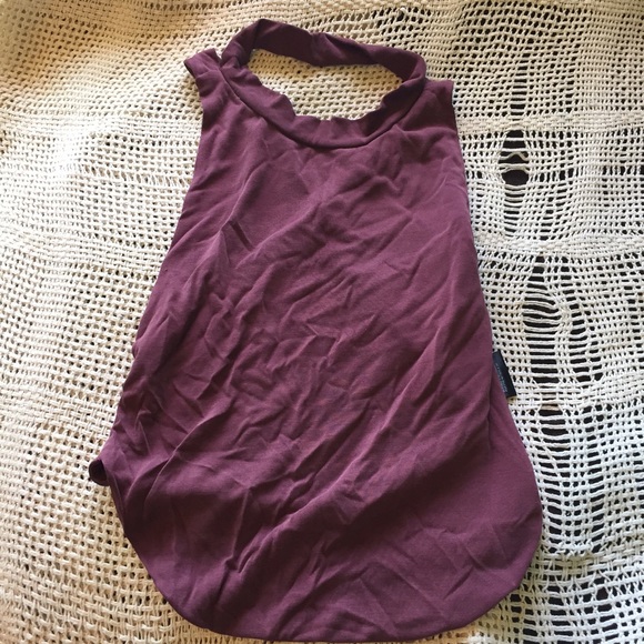Beautiful urban outfitters strappy backed crop top