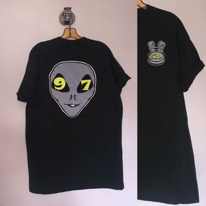 Alien head vintage tee