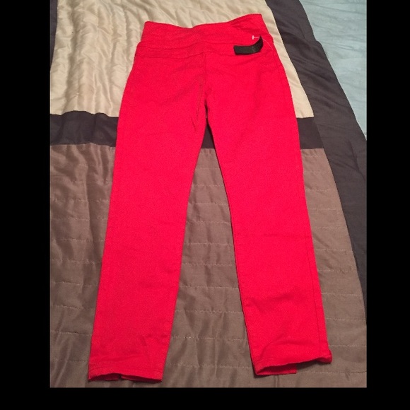 Bebe red high waist tulip crop pants