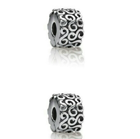 TWO Pandora S Clips