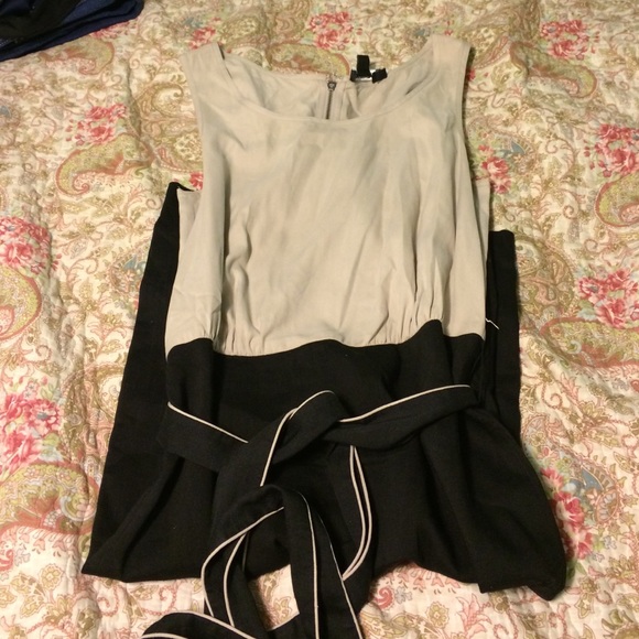 Tan and black dress with waist tie