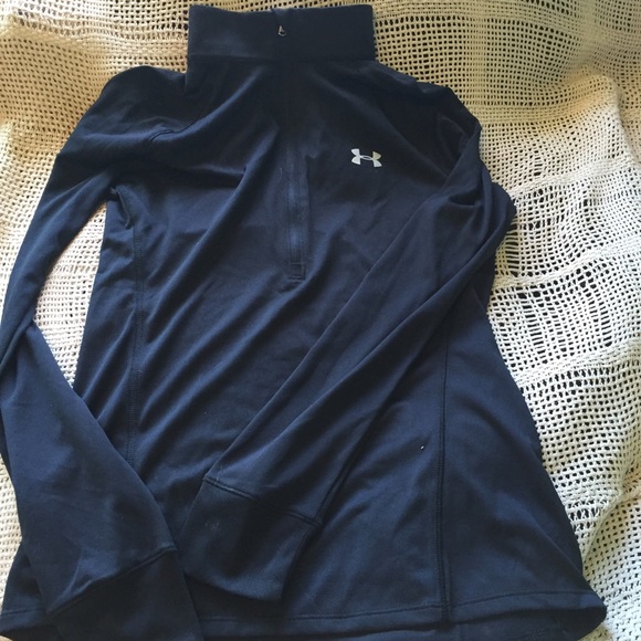 Black Under armour half zip brand new with tags.