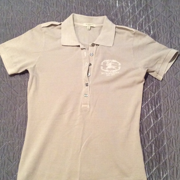 BURBERRY 6 button down short sleeve top - Picture 1 of 1
