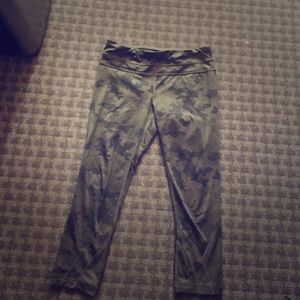 Lululemon Camo running leggings!