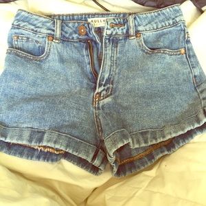 High waisted shorts. PRICE DROP⬇️⬇️